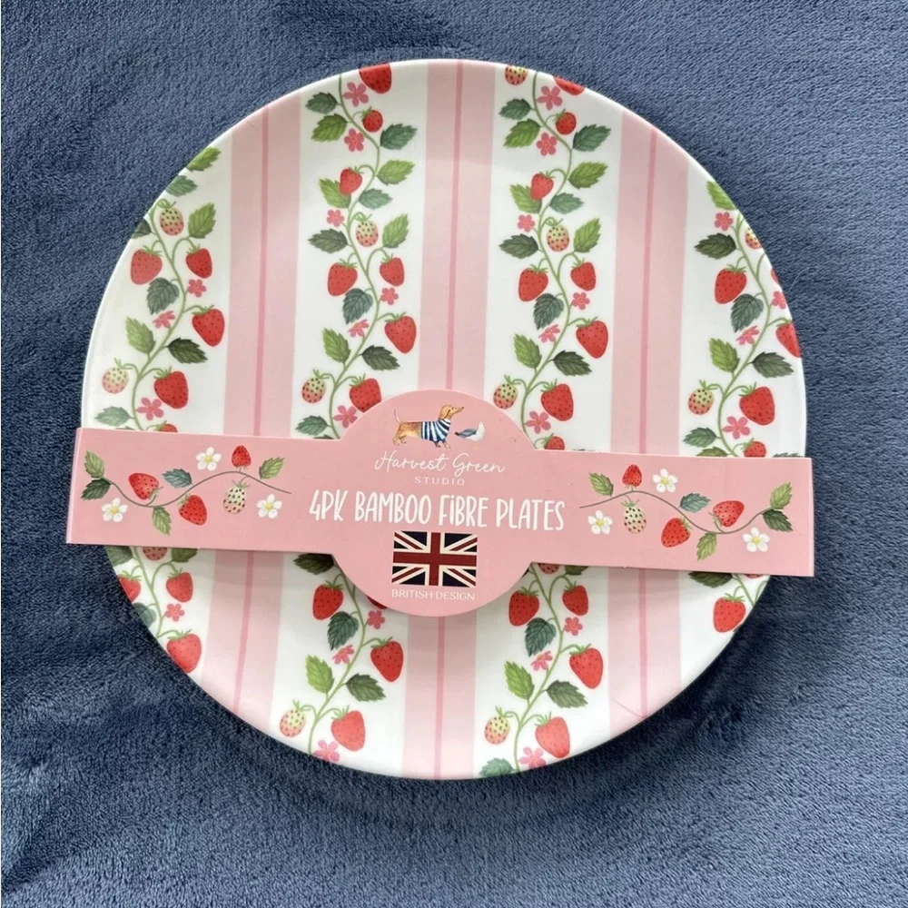 Harvest Green Studio Bamboo Strawberry Print Dinner Plates Set of 4 NEW